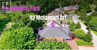 93 MCTAGGART COURT | London Ontario | Slide Image Three