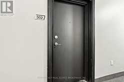 302 - 931 WONDERLAND ROAD S | London Ontario | Slide Image Eight
