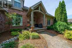 2091 VALLEYRUN BOULEVARD | London Ontario | Slide Image Fourteen