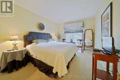 2091 VALLEYRUN BOULEVARD | London Ontario | Slide Image Twenty