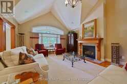 2091 VALLEYRUN BOULEVARD | London Ontario | Slide Image Three