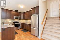 45 - 1030 OAKCROSSING GATE | London Ontario | Slide Image Eleven