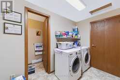 38 MARKET STREET | Tara Ontario | Slide Image Nineteen
