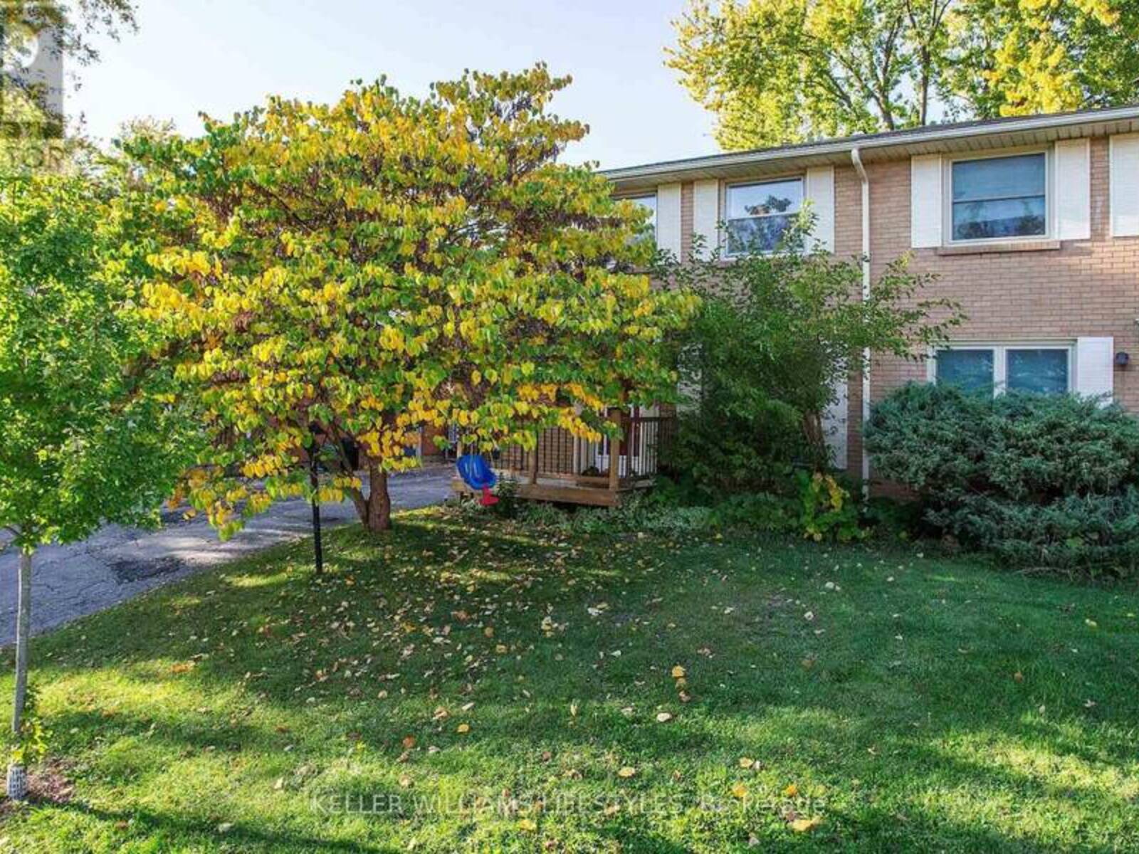 235 HOMESTEAD CRESCENT, London, Ontario N6G 2E7