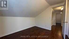 121 BOULLEE STREET | London Ontario | Slide Image Thirteen