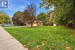 984 FANSHAWE PARK ROAD E | London Ontario | Slide Image Two