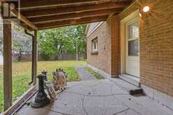 984 FANSHAWE PARK ROAD E | London Ontario | Slide Image Thirty-five