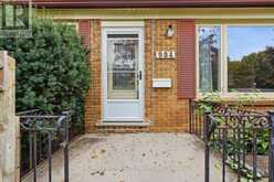 984 FANSHAWE PARK ROAD E | London Ontario | Slide Image Six