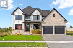 826 EAGLETRACE DRIVE | London Ontario | Slide Image Two