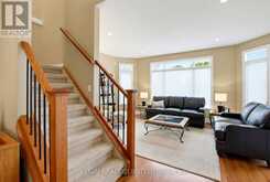15 ORIOLE LANE | St. Thomas Ontario | Slide Image Four