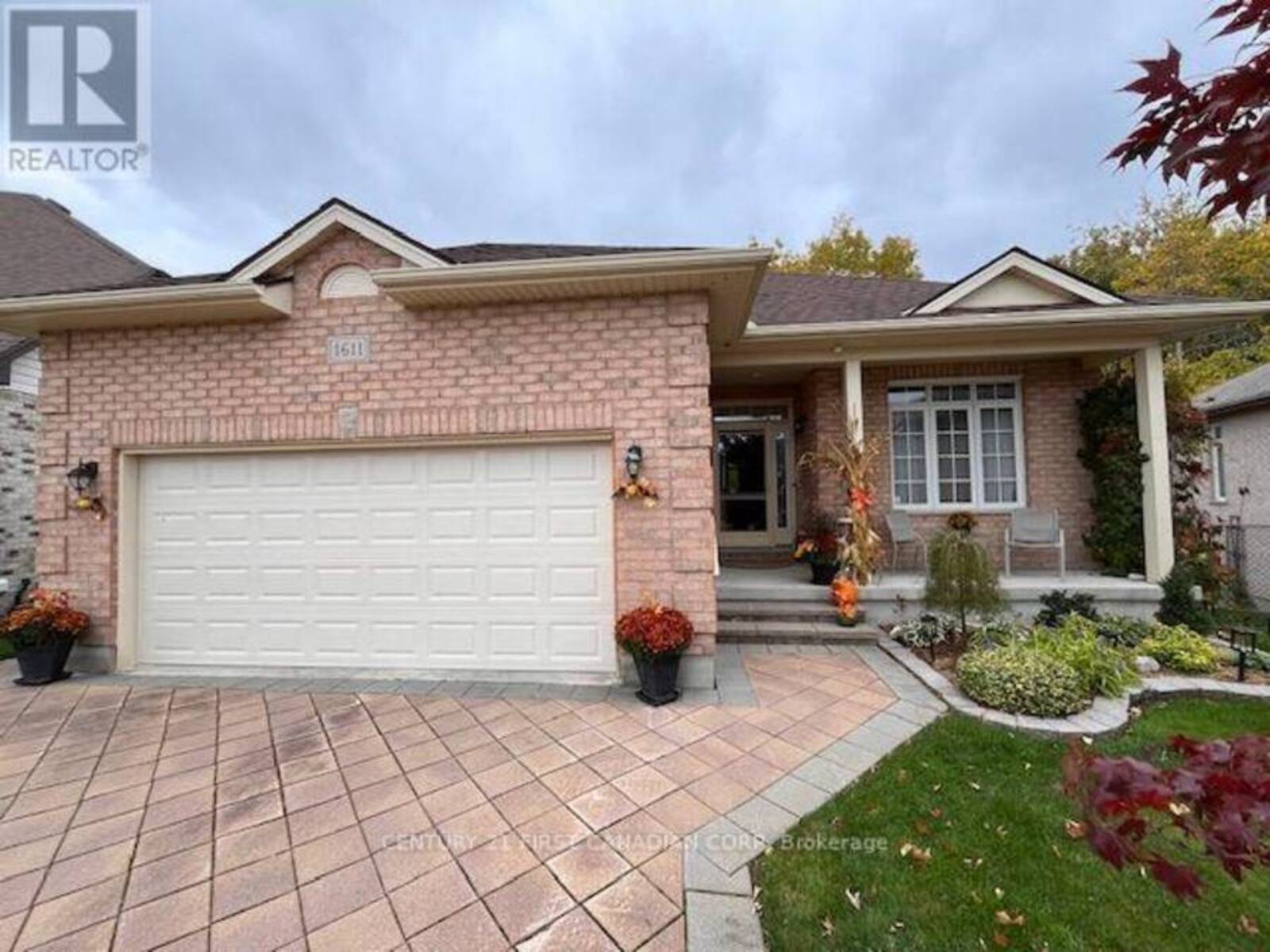 1611 BLACKMAPLE CRESCENT, London, Ontario N5Y 6L7