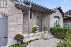 63 TREADWELL STREET | Aylmer Ontario | Slide Image Five