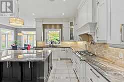 977 LONGWORTH ROAD | London Ontario | Slide Image Thirteen