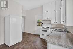 2.5 ANTRIM STREET | St. Thomas Ontario | Slide Image Thirteen