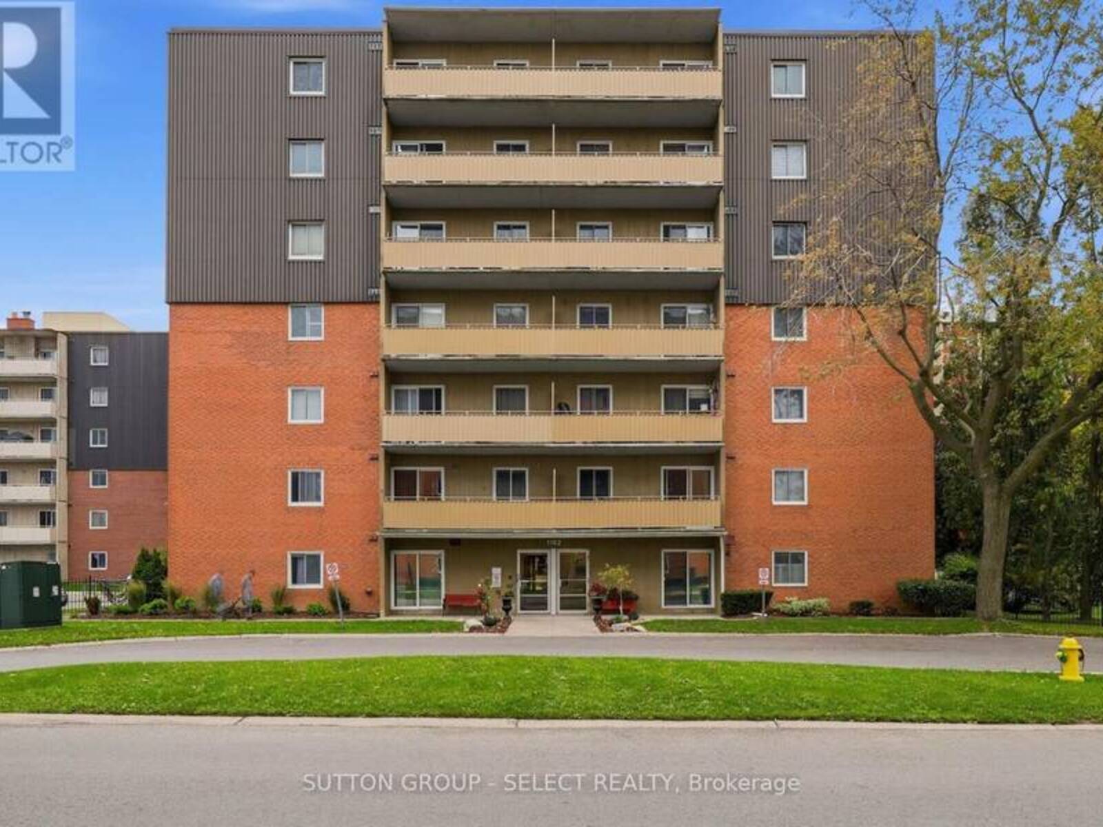408 - 1102 JALNA BOULEVARD, London, Ontario N6E 1X8