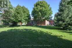 8 KENNEDY COURT | Ilderton Ontario | Slide Image Four