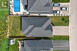72 SPARKYS WAY | Talbotville Ontario | Slide Image Four