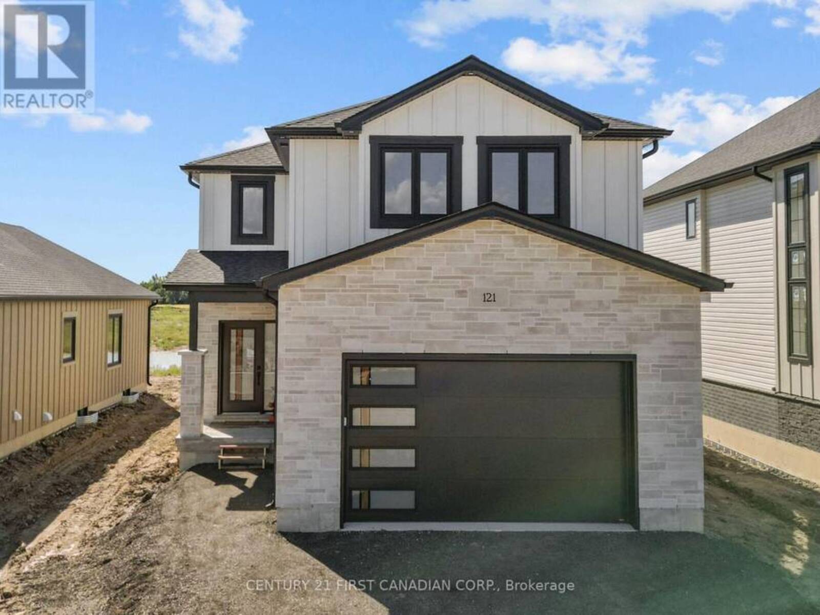 121 ADDISON AVENUE, Lucan Biddulph, Ontario N0M 2J0