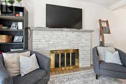 446 SCENIC DRIVE | London Ontario | Slide Image Seventeen