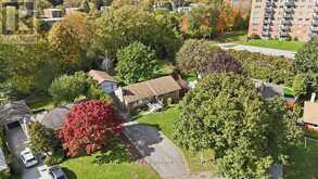 446 SCENIC DRIVE | London Ontario | Slide Image Three