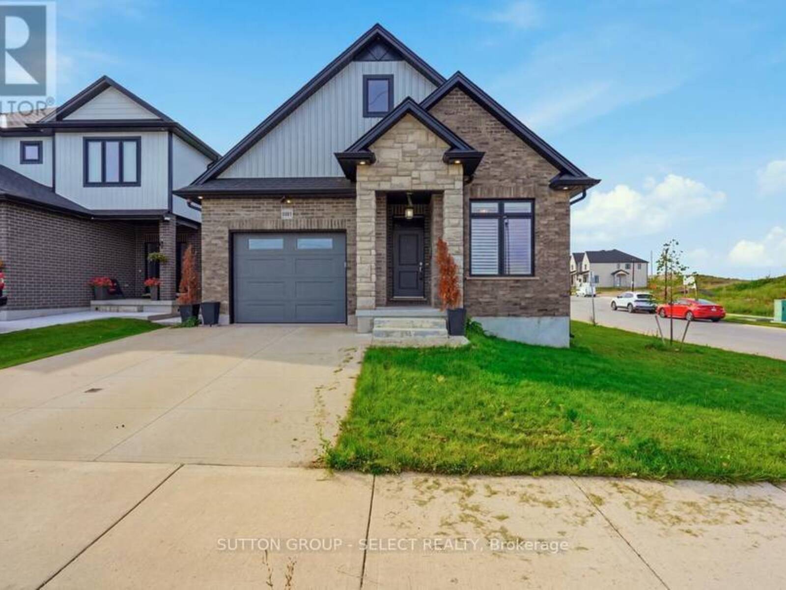 2671 KETTERING PLACE, London, Ontario N6M 0J5