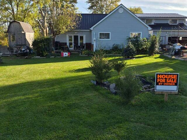 1363 EDWARD STREET W St. Clair Ontario, N0P 2R0 - 3 Bedrooms Waterfront Home For sale