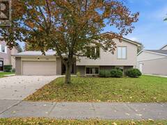708 VILLAGE GREEN AVENUE London Ontario, N6K 1H2