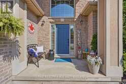 160 PLANE TREE DRIVE | London Ontario | Slide Image Three