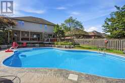 160 PLANE TREE DRIVE | London Ontario | Slide Image Forty