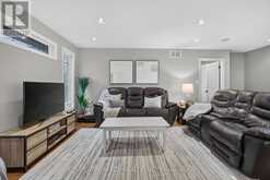 277 THORNE DRIVE | Strathroy-Caradoc Ontario | Slide Image Two