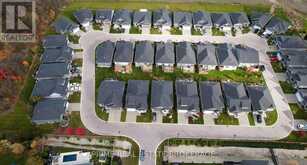 41 SUNRISE LANE | Grand Bend Ontario | Slide Image Forty-seven