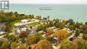 2018 JEAN AVENUE | Sarnia Ontario | Slide Image Thirty