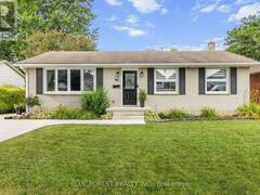 42 DUNWICH DRIVE St. Thomas Ontario, N5R 4T9