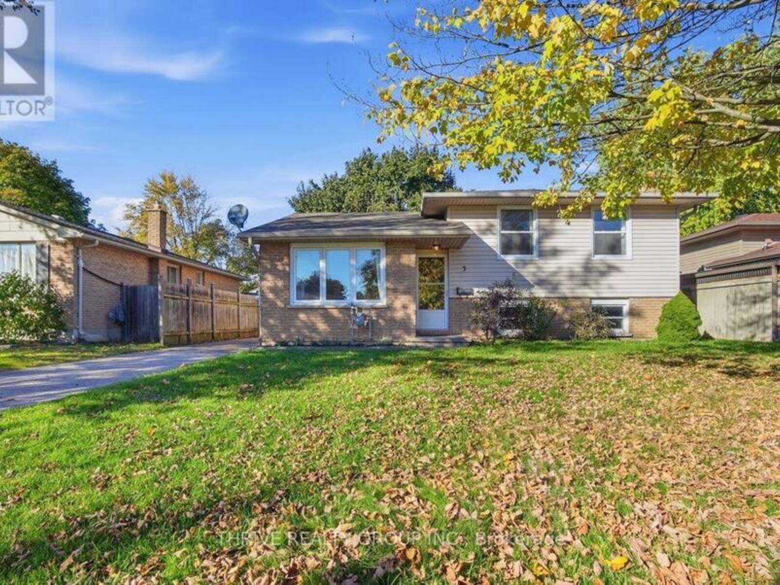 3 PARCREEK PLACE, Strathroy-Caradoc, Ontario N7G 3S1