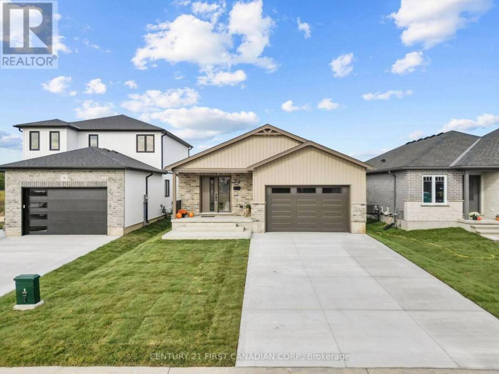 29 SHELDABREN STREET, North Middlesex, Ontario N0M 1A0