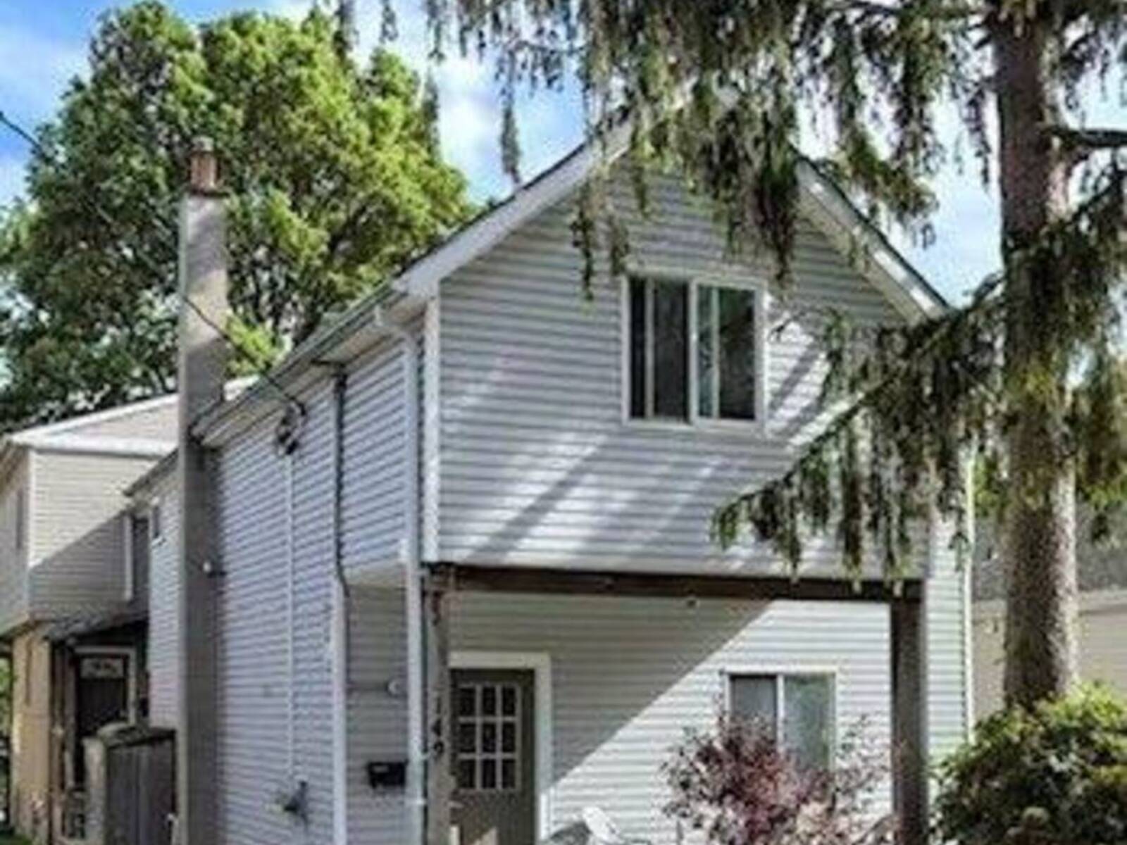 149 SYDENHAM STREET, London, Ontario N6A 1W1
