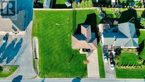 33374 RICHMOND STREET | Lucan Biddulph Ontario | Slide Image Two