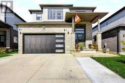 2912 PETTY ROAD | London Ontario | Slide Image Three