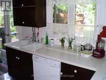 33 MAYNARD DRIVE | Schomberg Ontario | Slide Image Thirteen