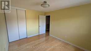 33 MAYNARD DRIVE | Schomberg Ontario | Slide Image Eighteen