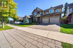 563 FIREFLY DRIVE | London Ontario | Slide Image Three