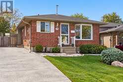 39 GERALD CRESCENT | London Ontario | Slide Image One