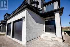 245 HESSELMAN CRESCENT | London Ontario | Slide Image Five