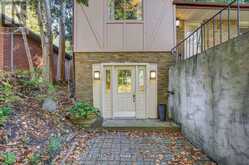 786 SPRINGBANK DRIVE | London Ontario | Slide Image Thirty-three
