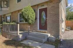 1074 BLANCHARD ROAD | London Ontario | Slide Image Three