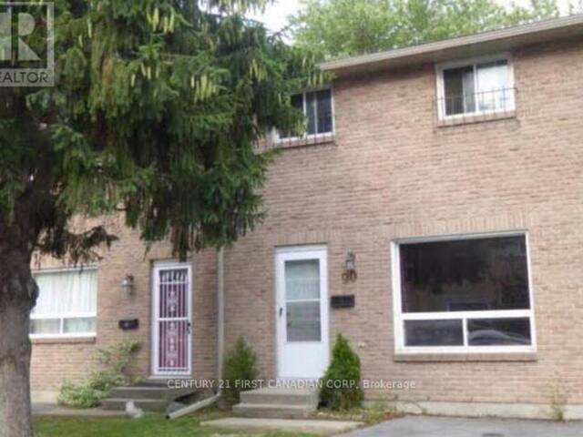 90 ROSEMUND CRESCENT Kingston Ontario, K7M 6Z4 - 3 Bedrooms Condo For Sale