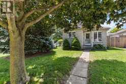 463 EXMOUTH CIRCLE | London Ontario | Slide Image Two