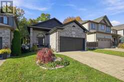 2039 SPRINGRIDGE DRIVE | London Ontario | Slide Image Two