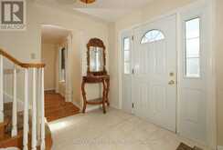 1096 VISCOUNT ROAD | London Ontario | Slide Image Three