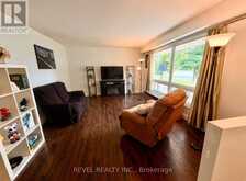 10 AGINCOURT GARDENS | London Ontario | Slide Image Two
